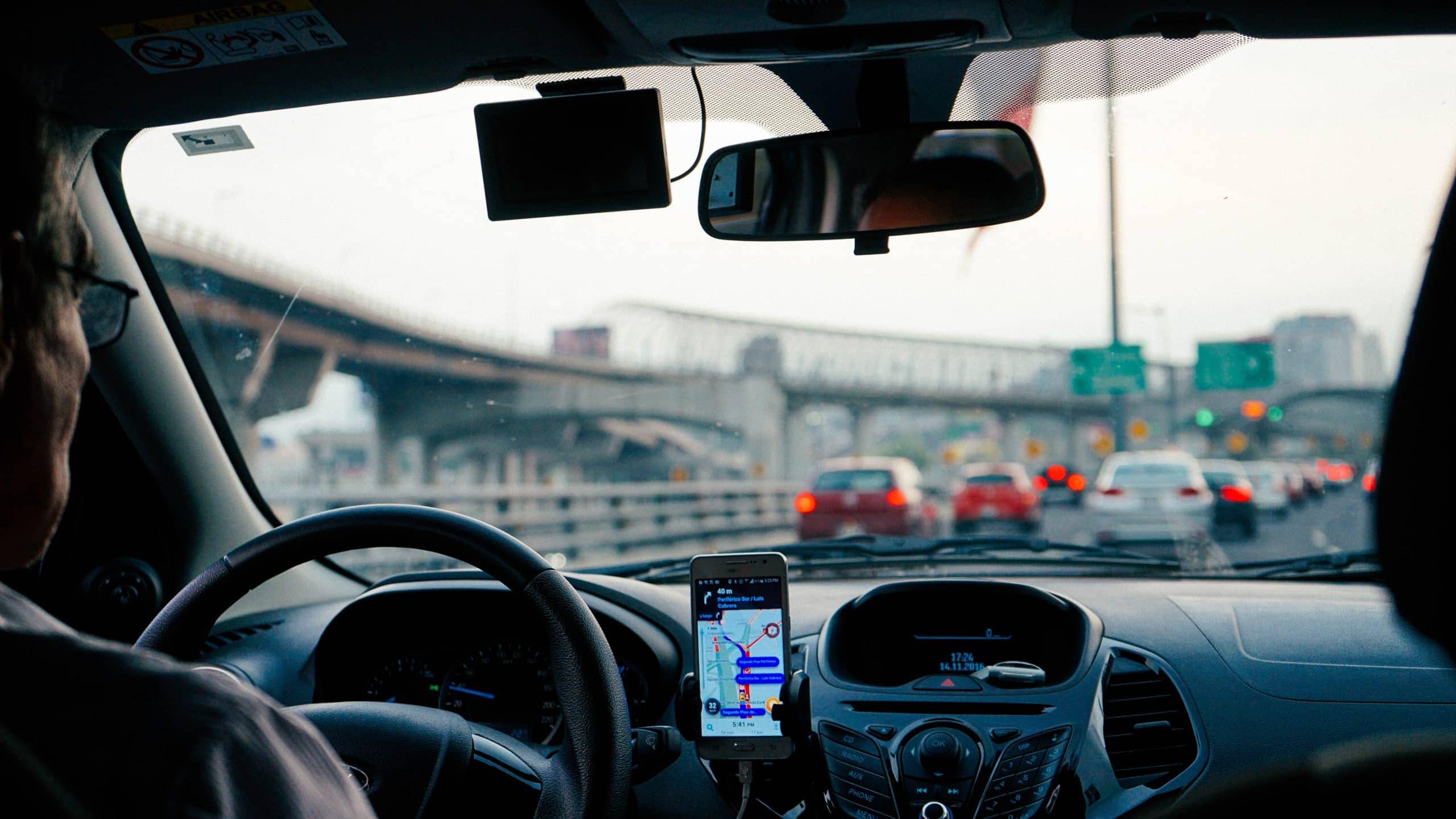 Uber řidič