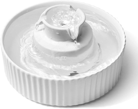 Keramická fontánka na pití EZMioo Cupcake