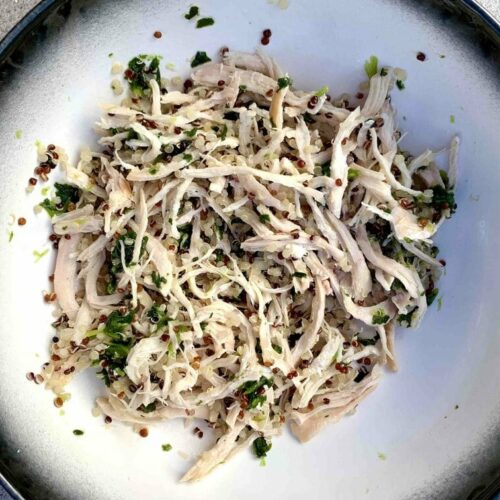 Náš oblíbený recept na kuřecí quinoa pro kočky